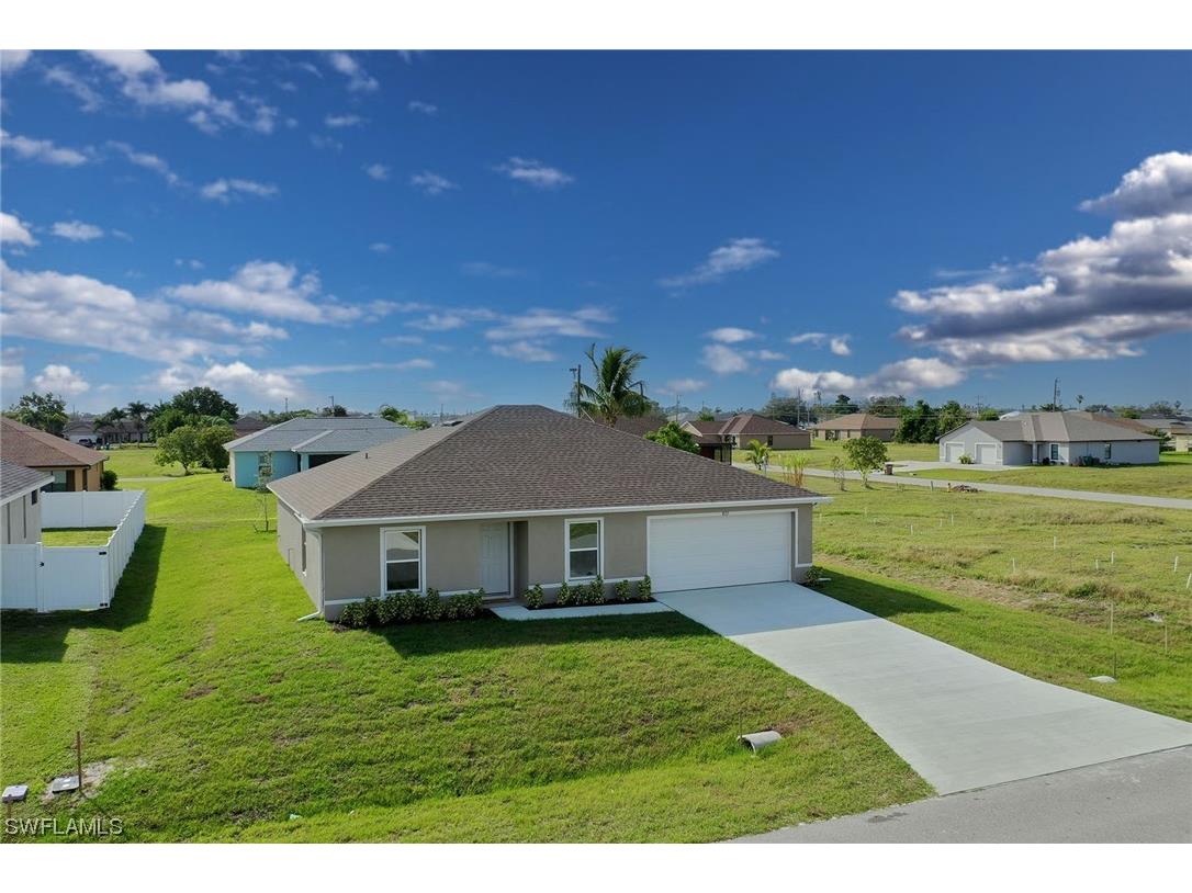 822 NE 10th Terrace Cape Coral FL 33909 223090788 image1