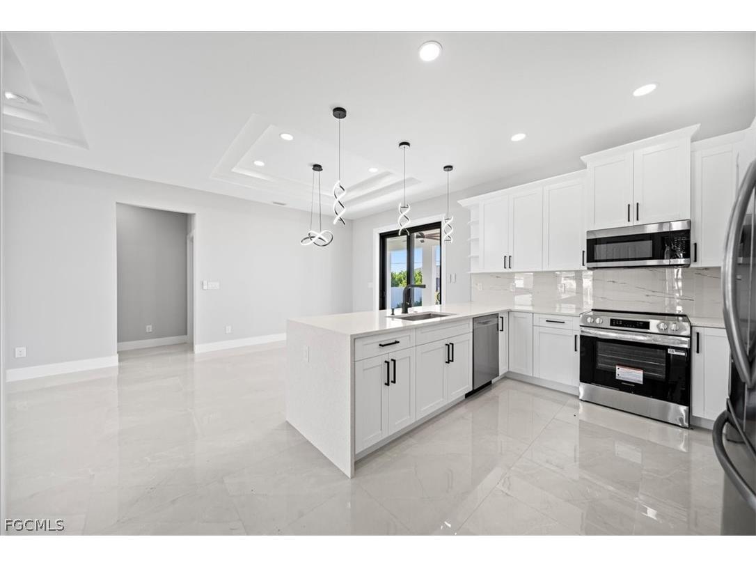 822 NE 19th Street Cape Coral FL 33909 2026010969 image9