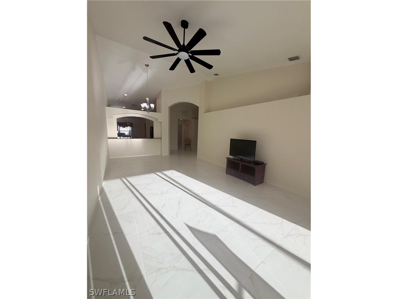 8220 Ibis Cove Circle #B216 Naples FL 34119 226008902 image10