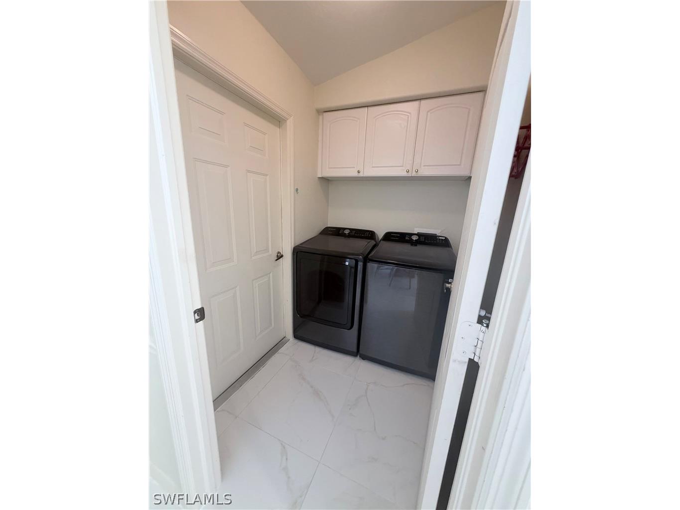 8220 Ibis Cove Circle #B216 Naples FL 34119 226008902 image19