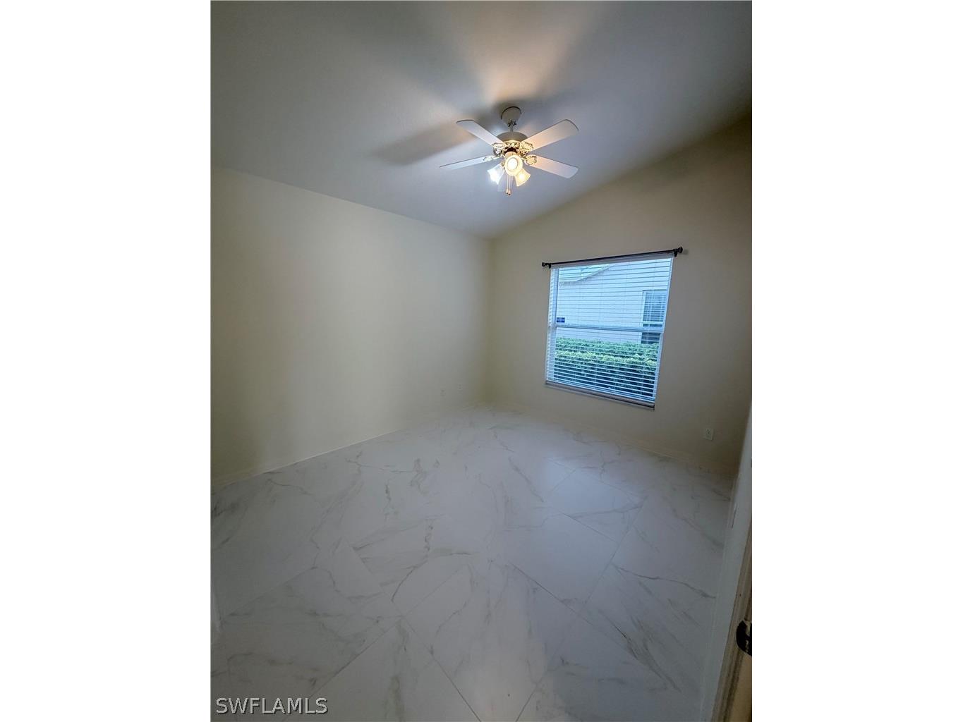 8220 Ibis Cove Circle #B216 Naples FL 34119 226008902 image21