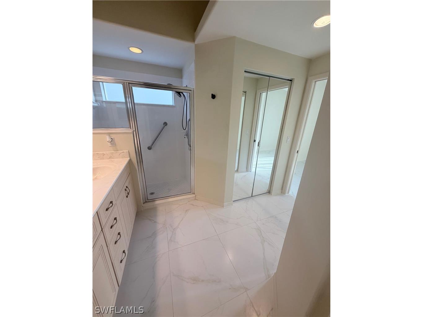 8220 Ibis Cove Circle #B216 Naples FL 34119 226008902 image37