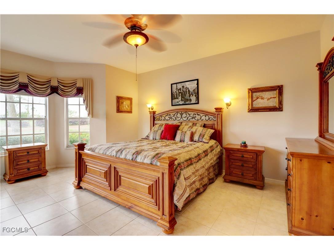 8221 Grand Palm Drive #1 Estero FL 33967 2025012081 image19