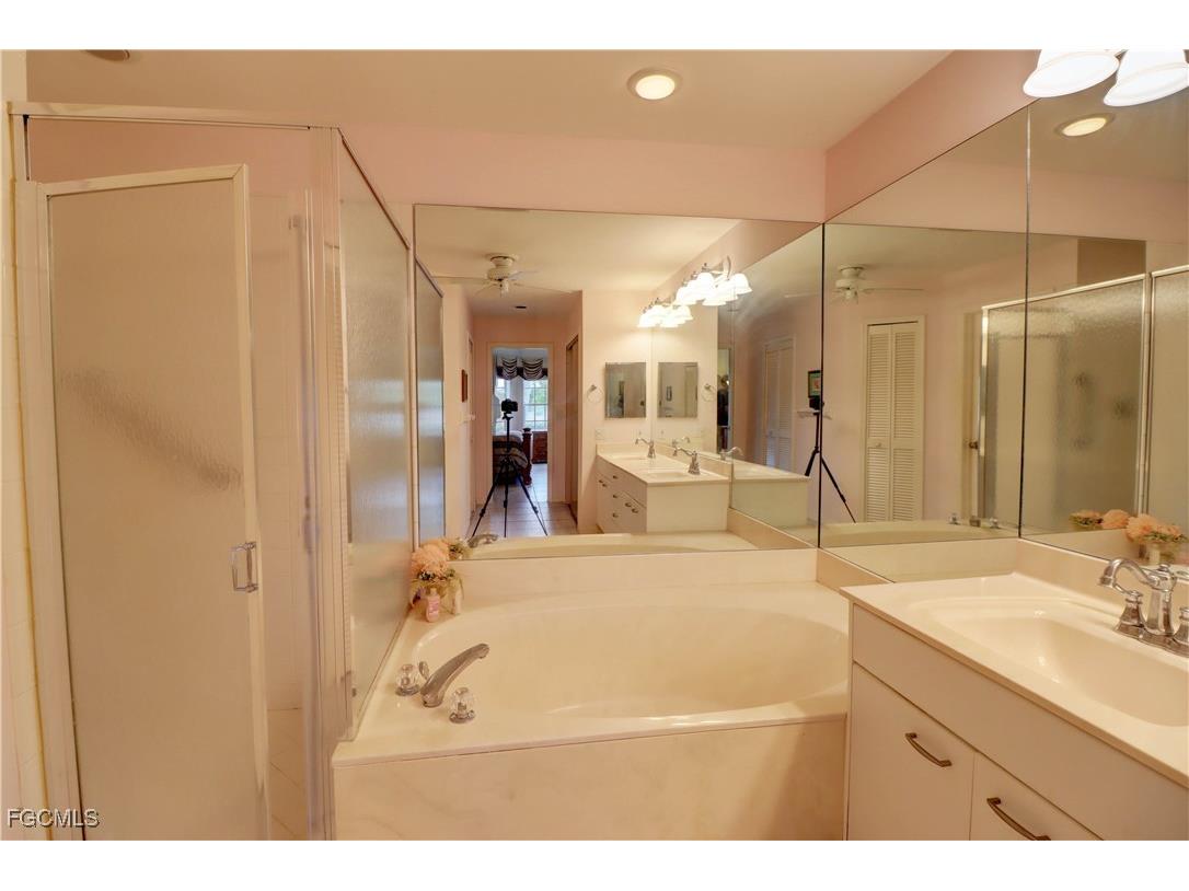 8221 Grand Palm Drive #1 Estero FL 33967 2025012081 image22