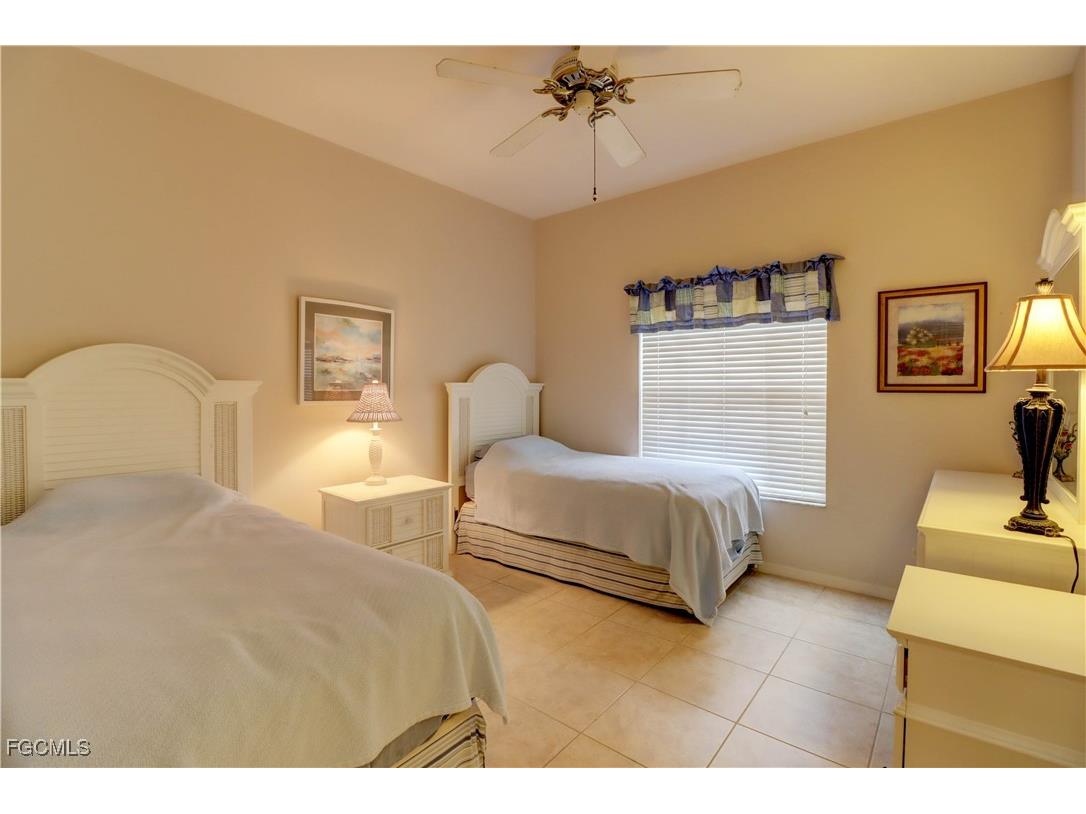 8221 Grand Palm Drive #1 Estero FL 33967 2025012081 image25