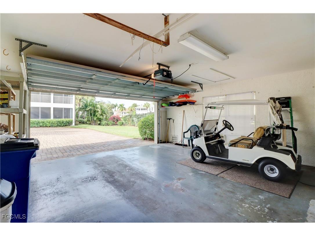 8221 Grand Palm Drive #1 Estero FL 33967 2025012081 image28