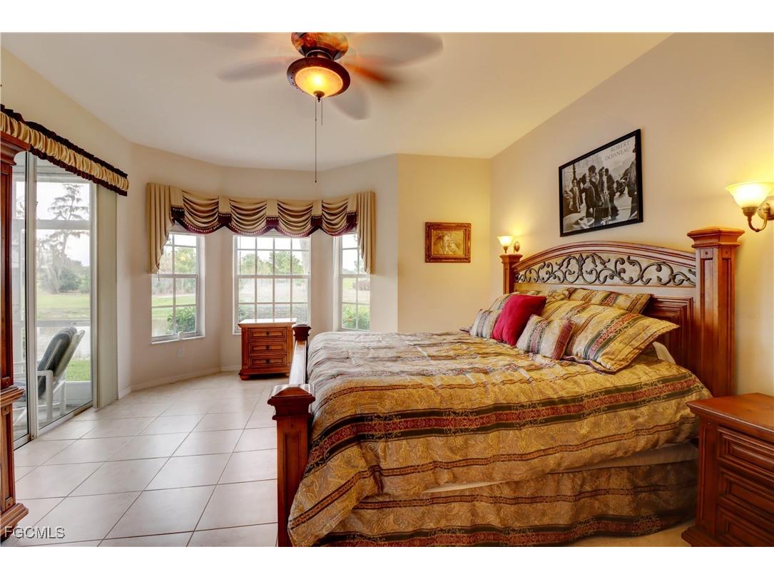 8221 Grand Palm Drive #1 Estero FL 33967 2025012081 image32