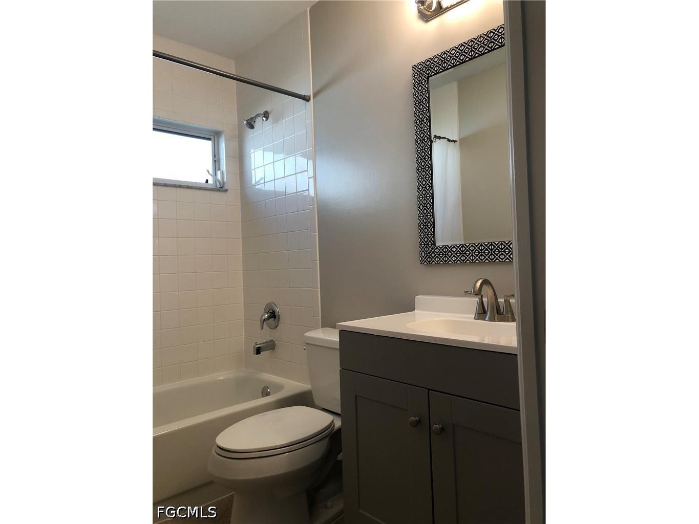 8223 Breton Circle Fort Myers FL 33912 2026029512 image10