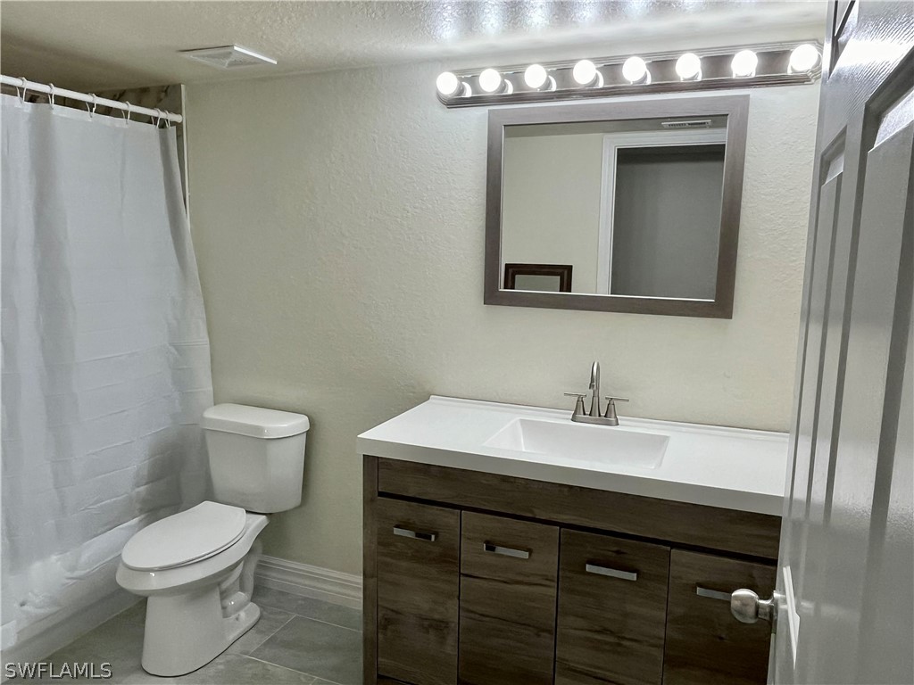 8224 Key Royal Circle #211 Naples FL 34119 226006877 image12