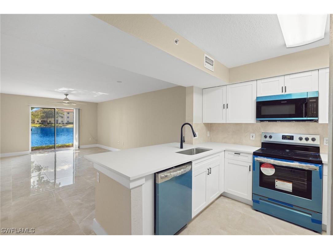 8224 Key Royal Circle #214 Naples FL 34119 224010086 image1