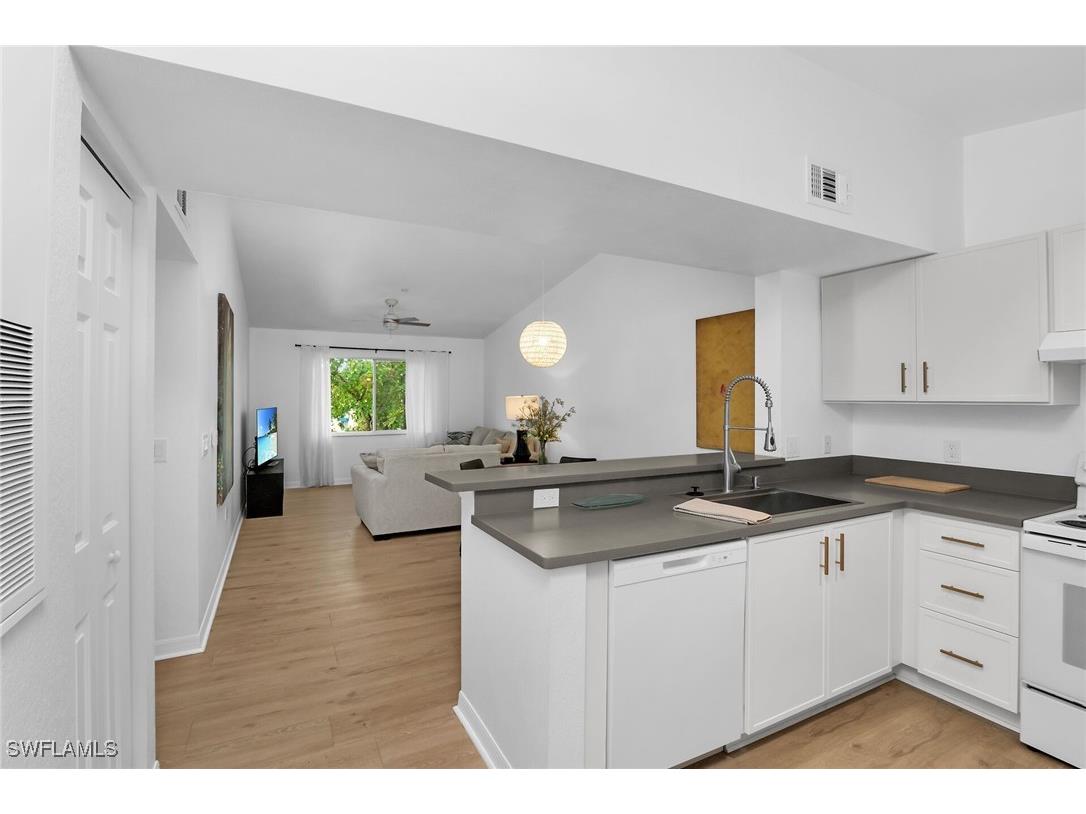 8224 Key Royal Circle #232 Naples FL 34119 225051927 image1