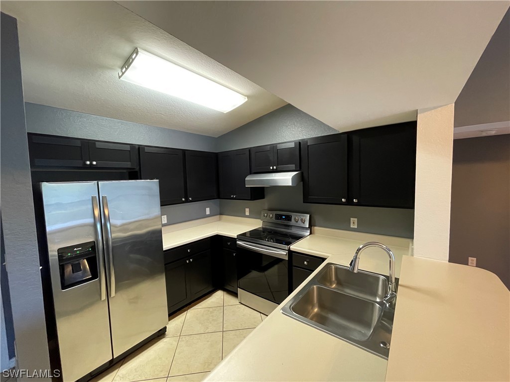 8224 Key Royal Circle #236 Naples FL 34119 223035153 image1