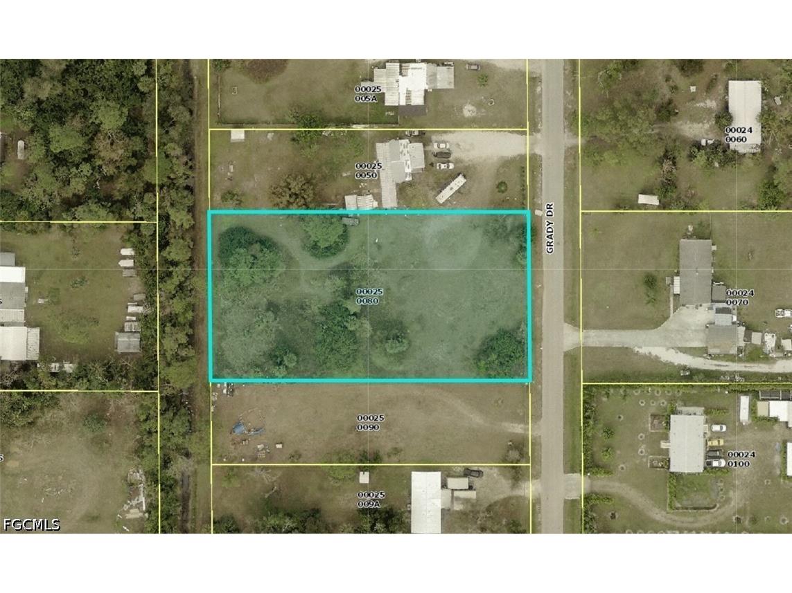 8226 Grady Drive North Fort Myers FL 33917 2026021021 image10