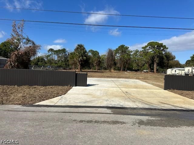 8226 Grady Drive North Fort Myers FL 33917 2026021021 image4