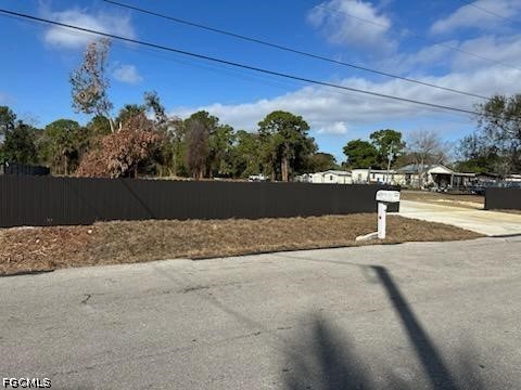 8226 Grady Drive North Fort Myers FL 33917 2026021021 image9