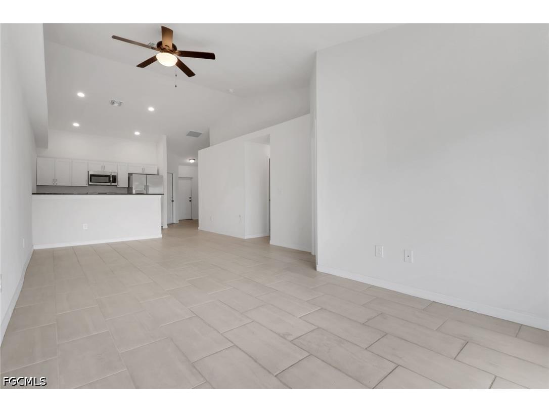 823/825 Cultural Park Boulevard S Cape Coral FL 33990 2026021138 image10