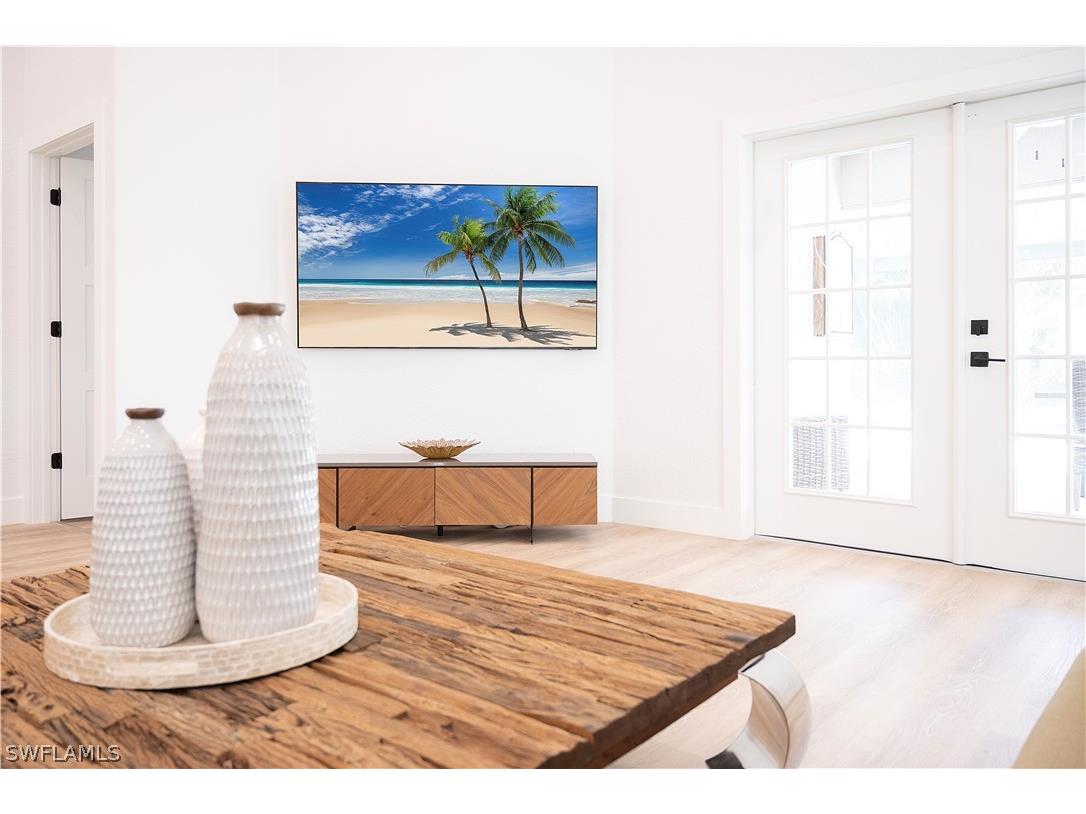 823 96th Avenue N Naples FL 34108 226011321 image8