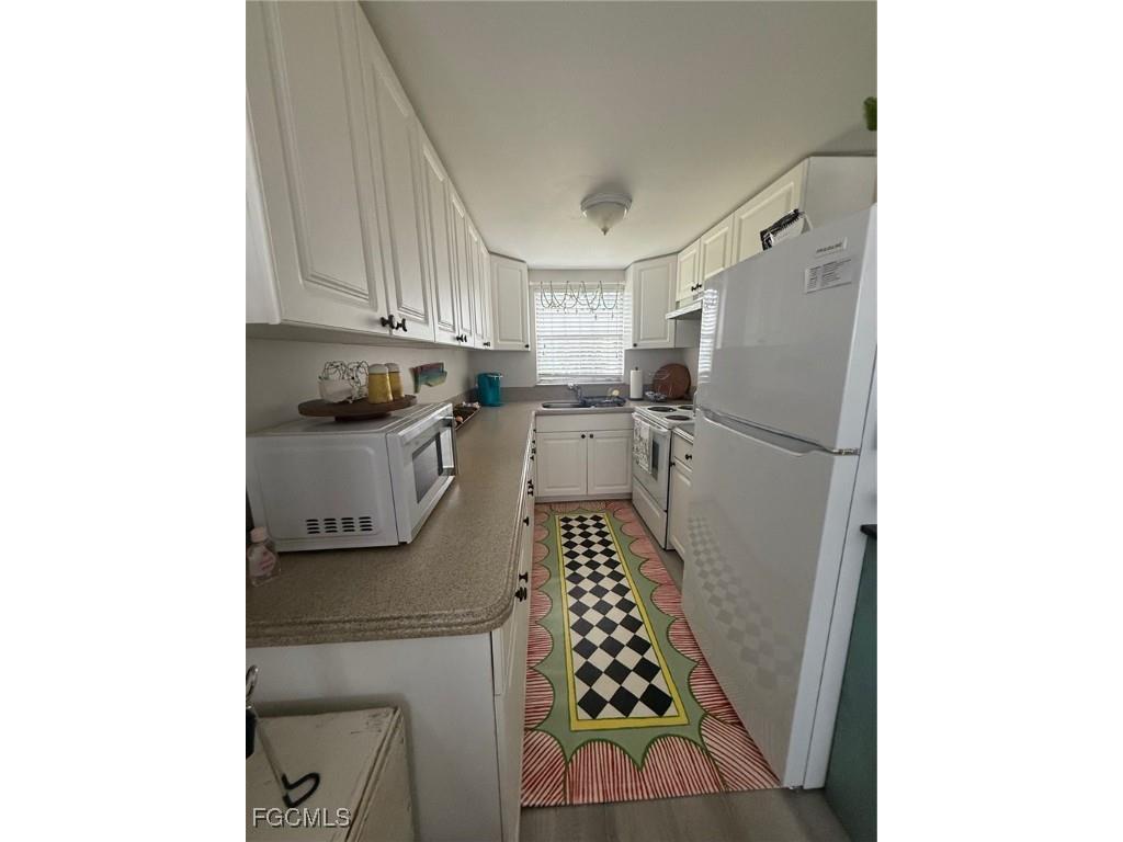 823 Courtington Lane #1 Fort Myers FL 33919 2026004754 image8