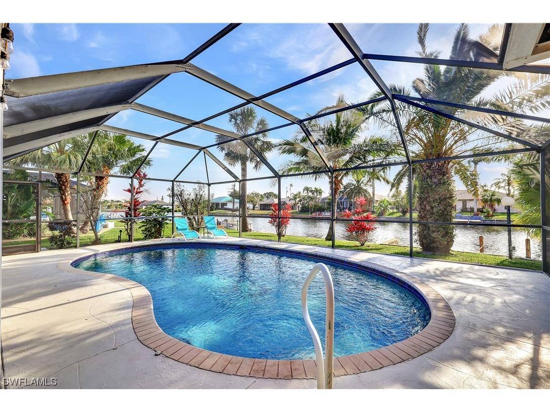 823 SE 20th Court Cape Coral FL 33990 223023974 image1