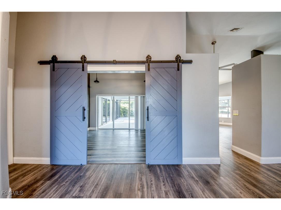 823 SW 10th Street Cape Coral FL 33991 2025020097 image11