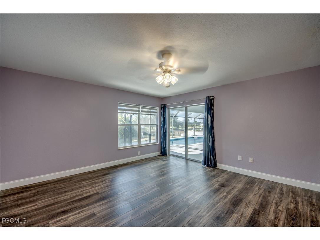 823 SW 10th Street Cape Coral FL 33991 2025020097 image29