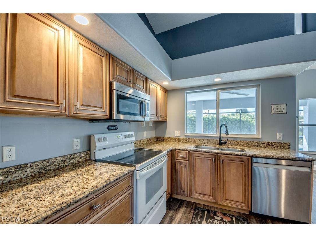 823 SW 10th Street Cape Coral FL 33991 2026006449 image27