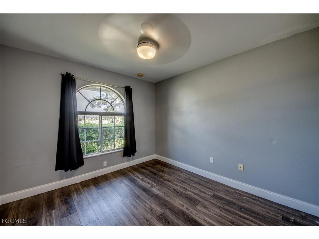 823 SW 10th Street Cape Coral FL 33991 2026006449 image34