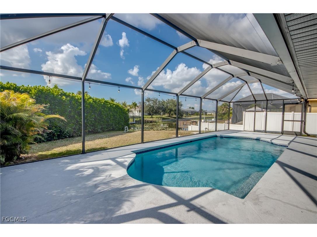 823 SW 10th Street Cape Coral FL 33991 2026006449 image40