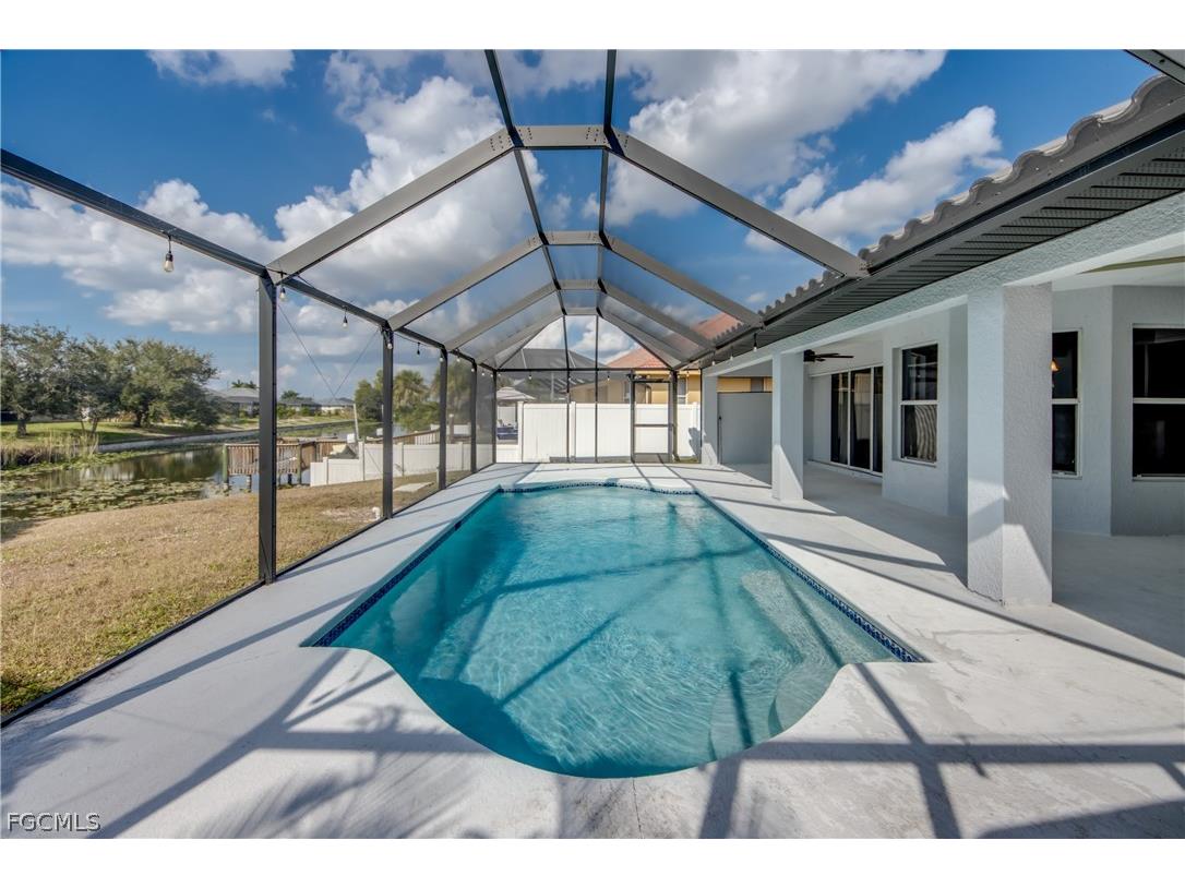 823 SW 10th Street Cape Coral FL 33991 2026006449 image41
