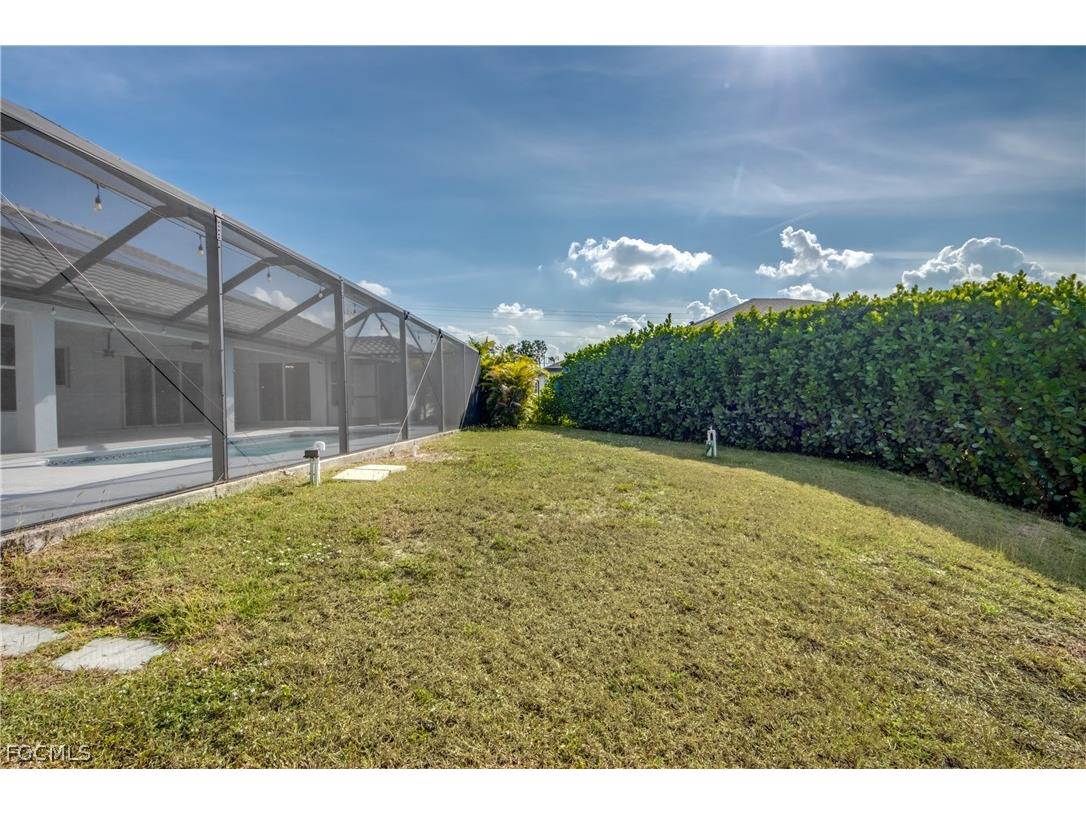 823 SW 10th Street Cape Coral FL 33991 2026006449 image49
