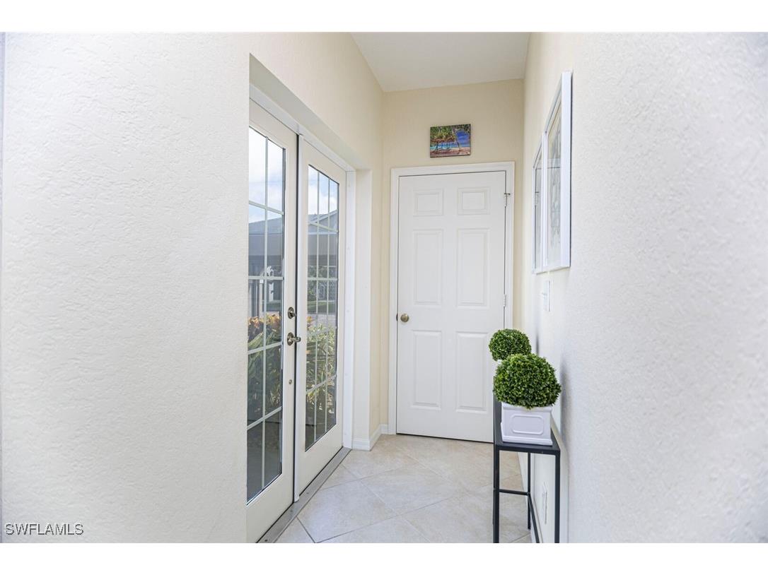 823 Tanbark Drive #101 Naples FL 34108 226005472 image20