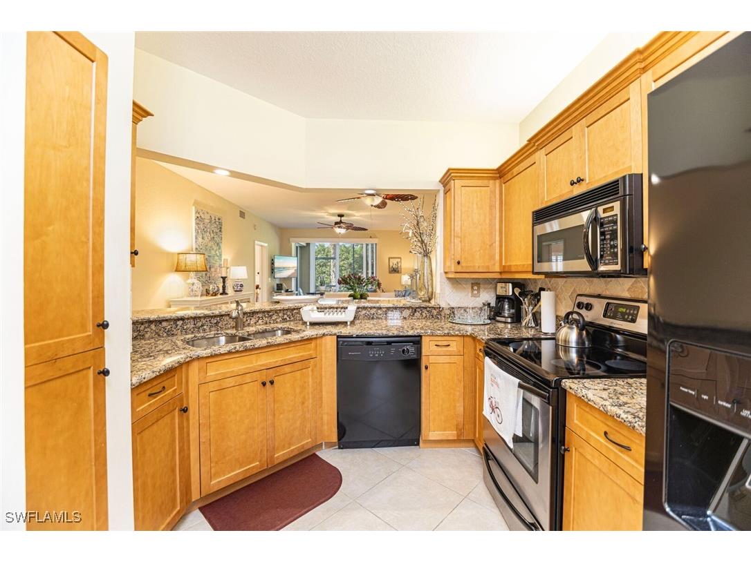 823 Tanbark Drive #101 Naples FL 34108 226005472 image9