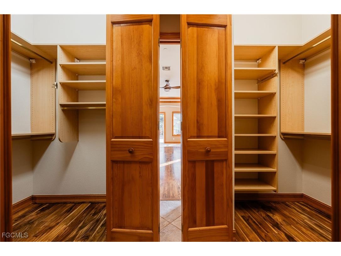 8230 Hunters Glen Circle North Fort Myers FL 33917 2025015996 image21