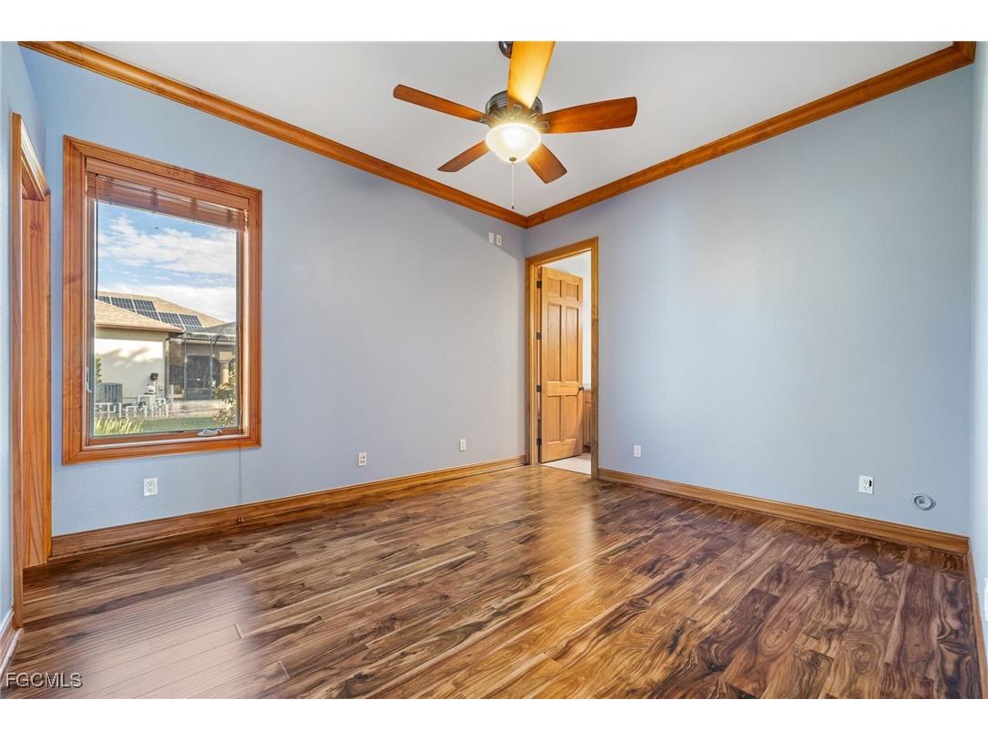 8230 Hunters Glen Circle North Fort Myers FL 33917 2025015996 image27