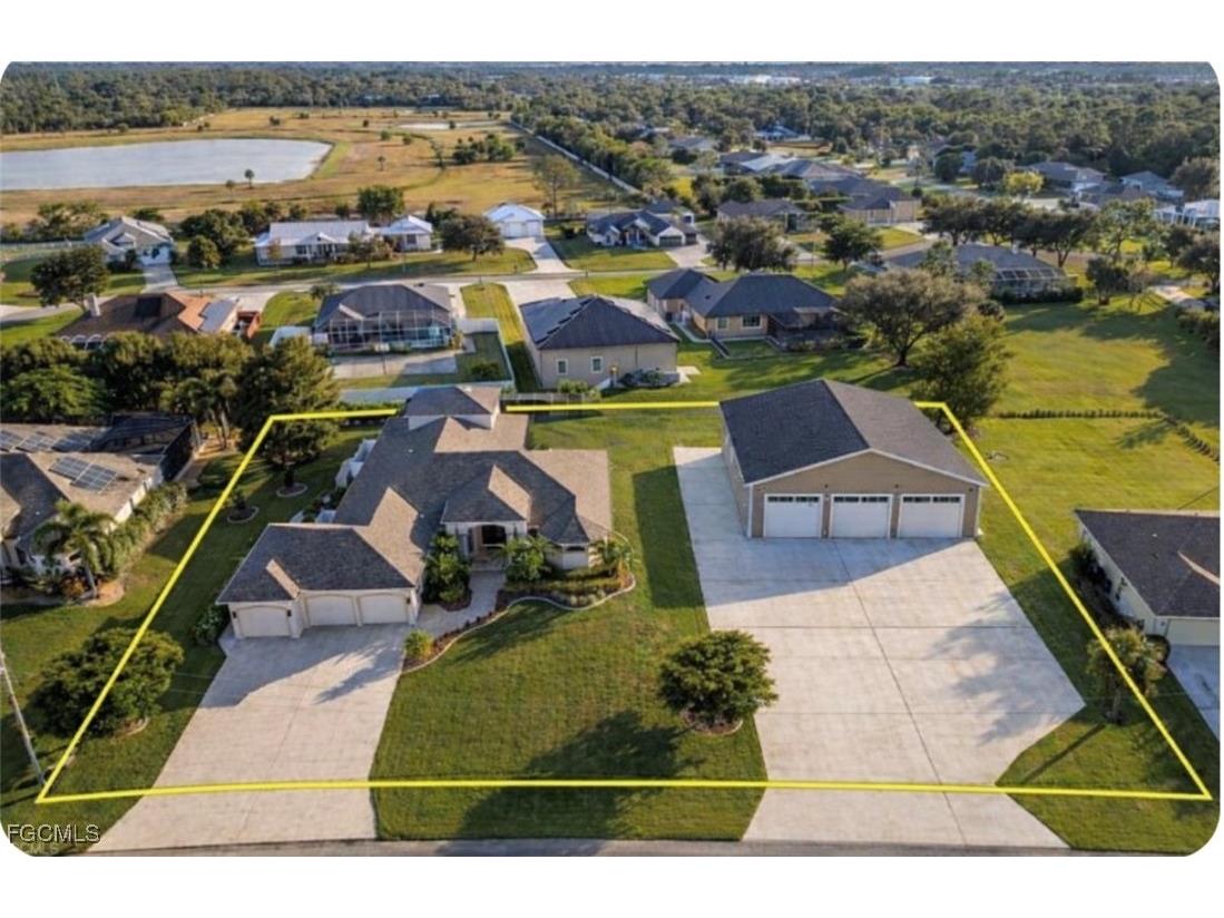 8230 Hunters Glen Circle North Fort Myers FL 33917 2025015996 image50