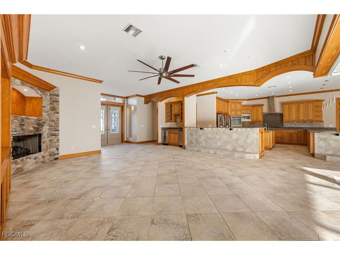 8230 Hunters Glen Circle North Fort Myers FL 33917 2025015996 image8