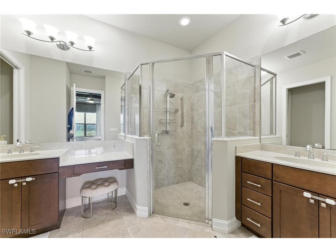 8230 Venetian Pointe Drive Fort Myers FL 33908 225059763 image24