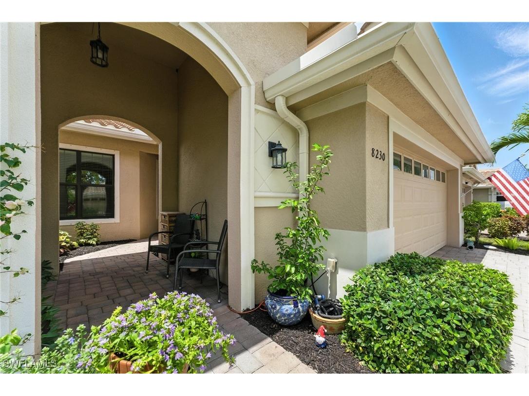 8230 Venetian Pointe Drive Fort Myers FL 33908 225059763 image5
