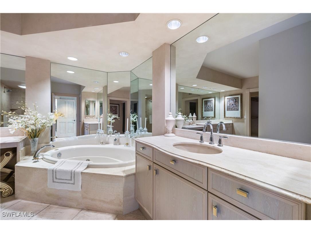 8231 Bay Colony Drive #1604 Naples FL 34108 225029679 image19