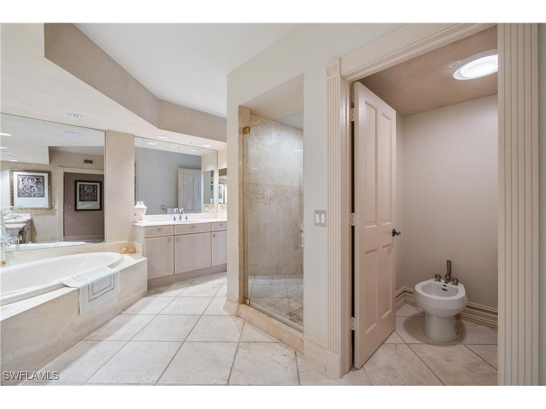 8231 Bay Colony Drive #1604 Naples FL 34108 225029679 image22