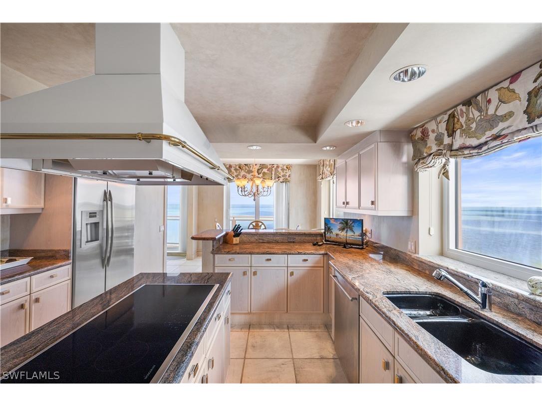 8231 Bay Colony Drive #1604 Naples FL 34108 226011763 image15