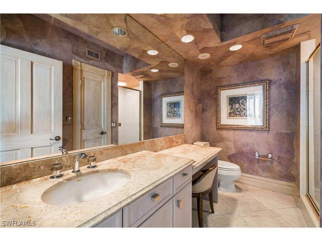 8231 Bay Colony Drive #1604 Naples FL 34108 226011763 image25