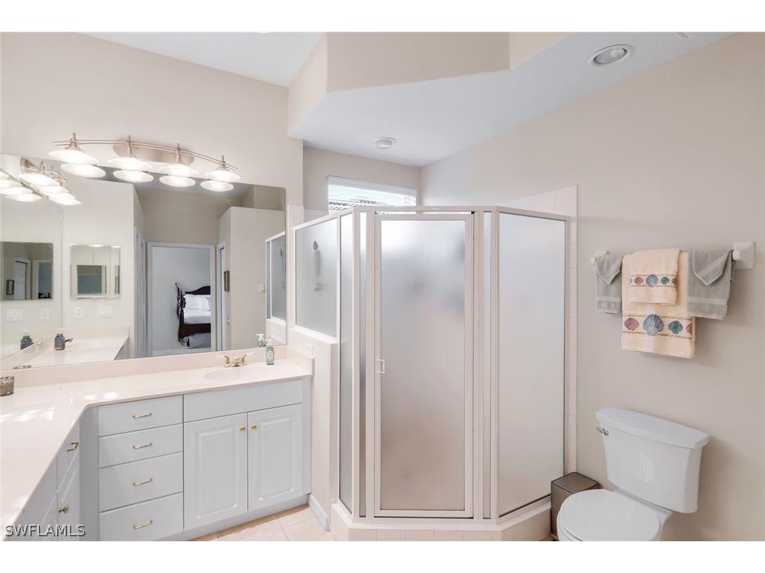 8231 Parkstone Place #301 Naples FL 34120 226011788 image20