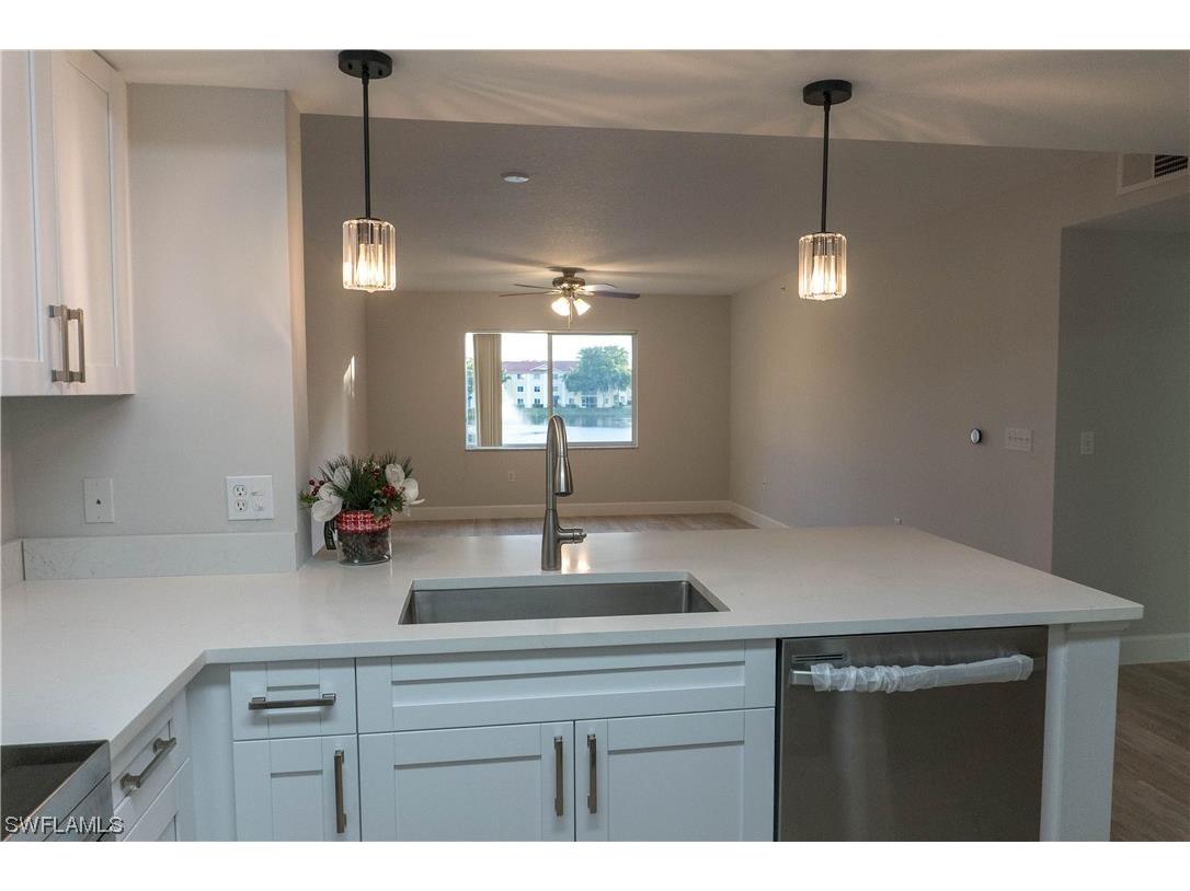 8234 Key Royal Circle #523 Naples FL 34119 224001875 image1