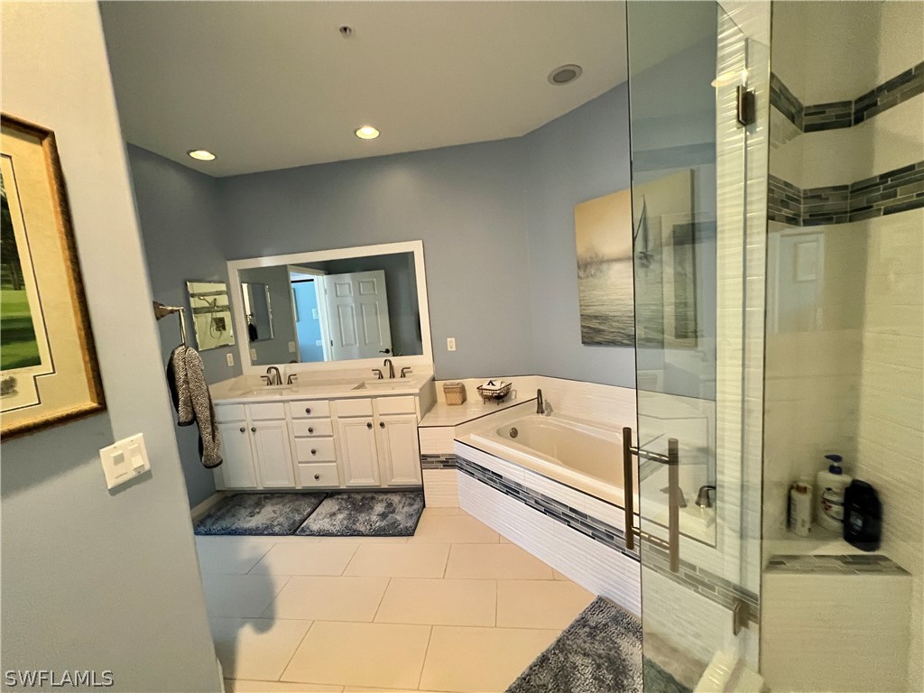 8235 Danbury Boulevard #204 Naples FL 34120 223001646 image1