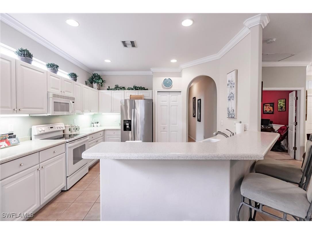 8236 Woodridge Pointe Drive Fort Myers FL 33912 224104810 image5