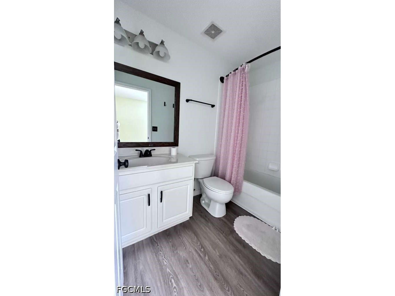 8239 Pacific Beach Drive Fort Myers FL 33966 2026026593 image28