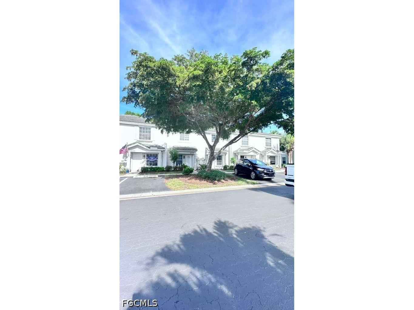 8239 Pacific Beach Drive Fort Myers FL 33966 2026026593 image3