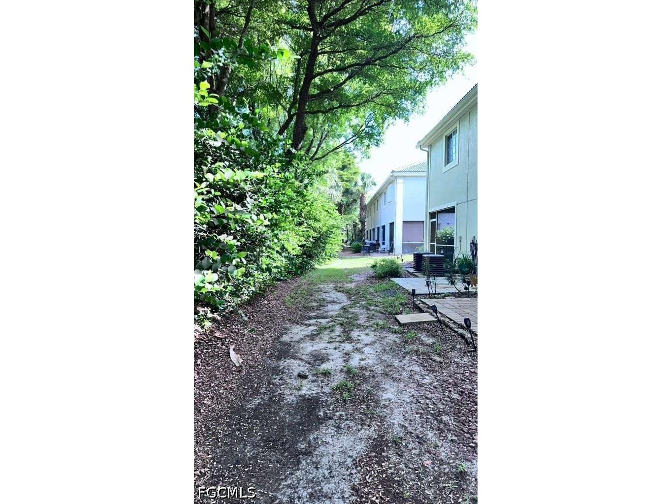 8239 Pacific Beach Drive Fort Myers FL 33966 2026026593 image31