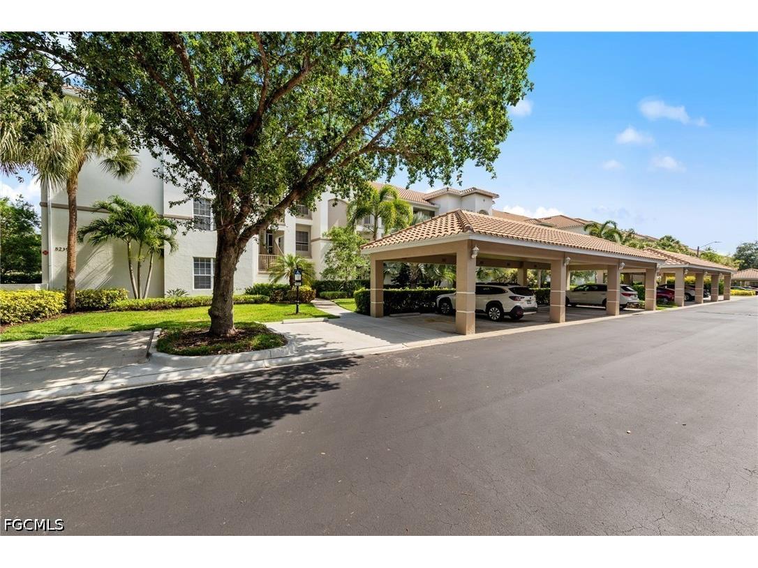 8239 Parkstone Place #102 Naples FL 34120 2026020203 image24